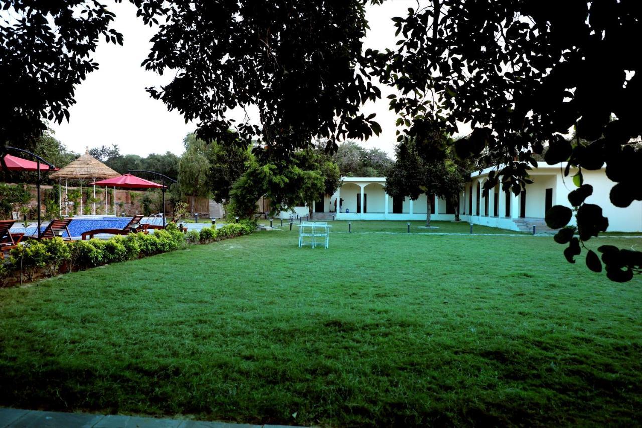 Aroma Resort Pushkar Exterior photo