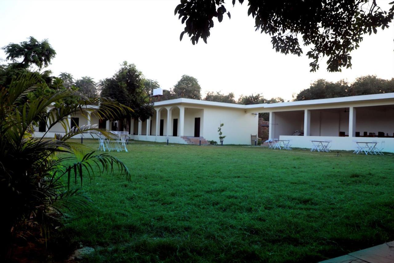 Aroma Resort Pushkar Exterior photo
